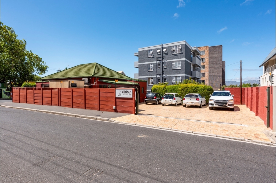 3 Bedroom Property for Sale in Wynberg Upper Western Cape